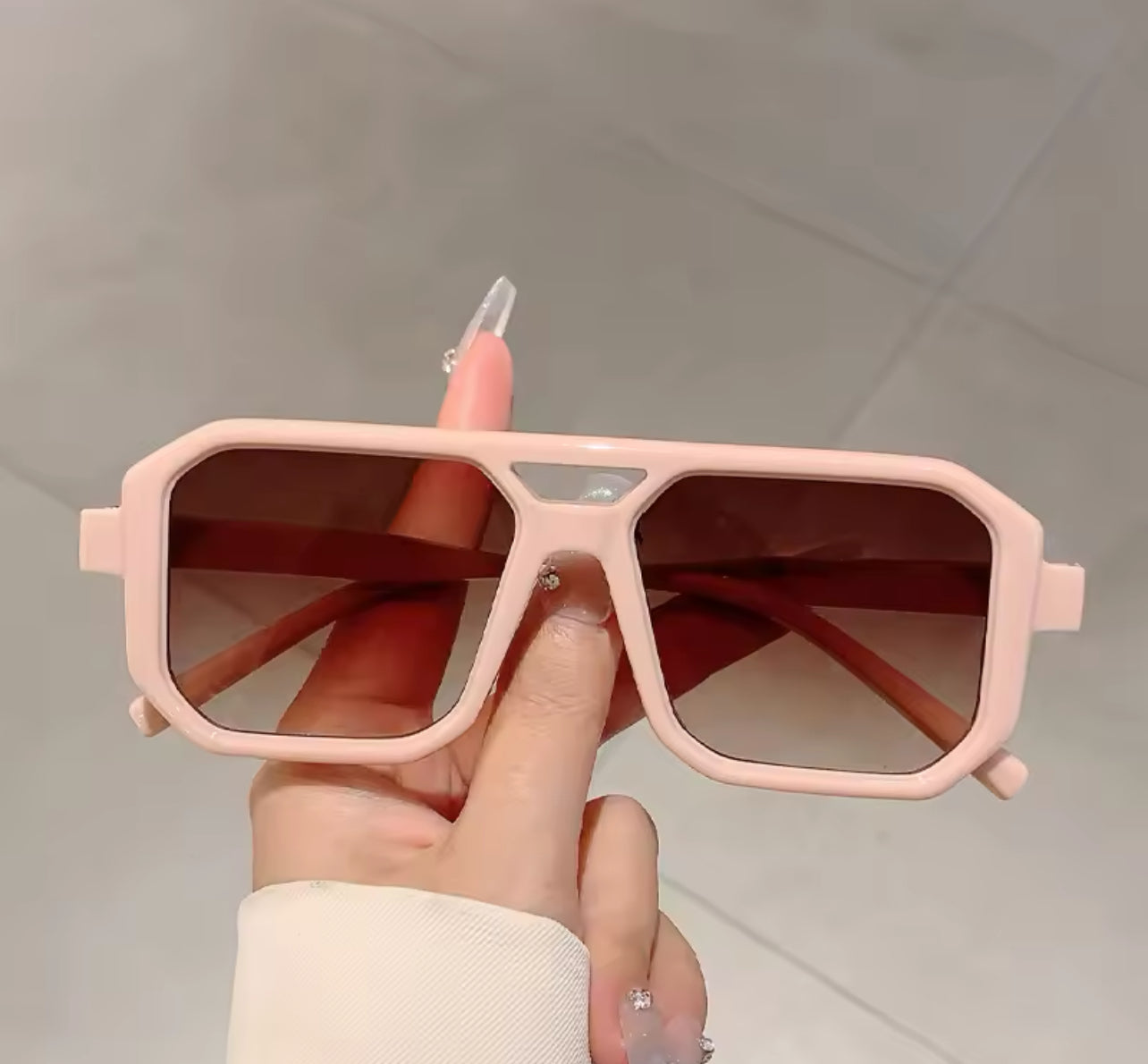Trendy Oversize Square Retro Sunglasses Weekend Shade Sunglasses