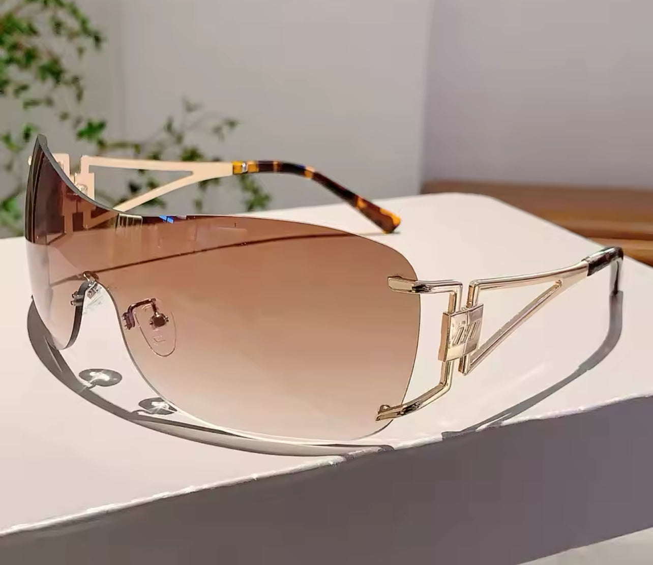 Rimless Wrap Fashion Retro Sunglasses Weekend Shade Sunglasses