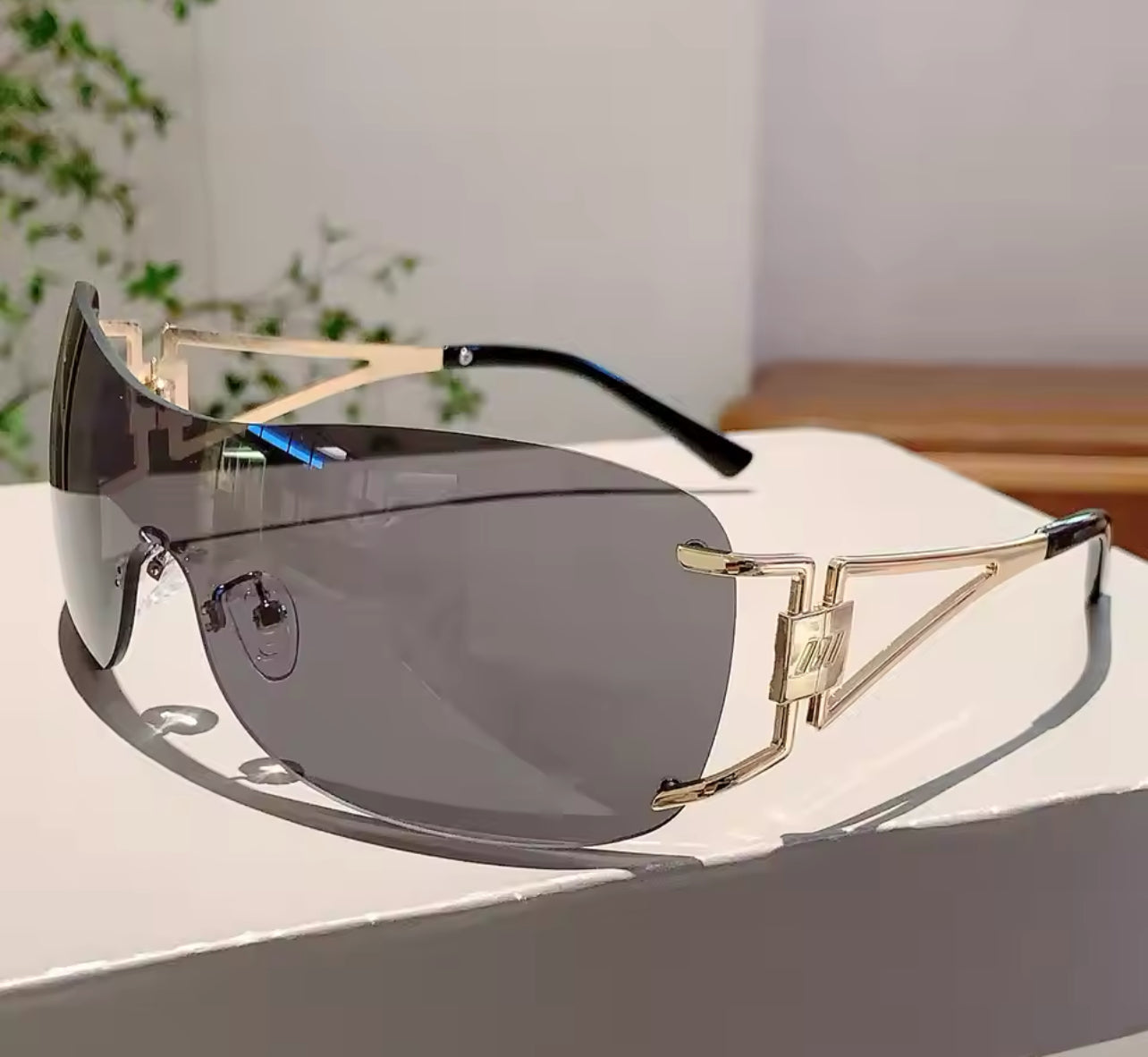 Rimless Wrap Fashion Retro Sunglasses Weekend Shade Sunglasses