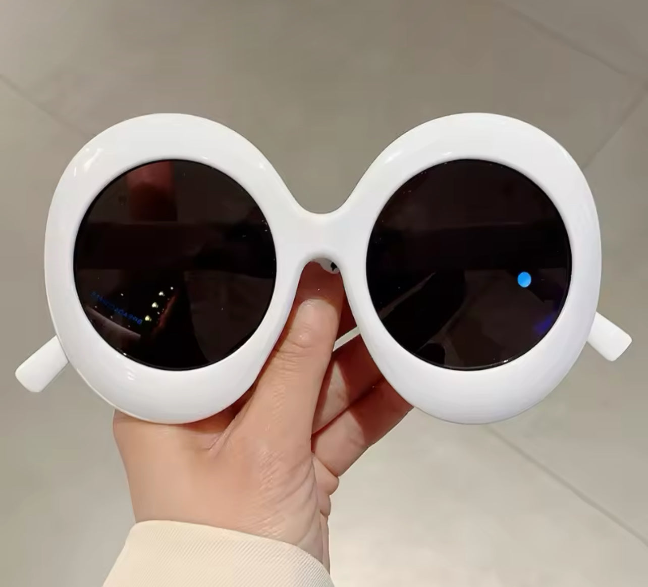 Women’s Big Oversize Round Plastic Frame Sunglasses Weekend Shade Sunglasses