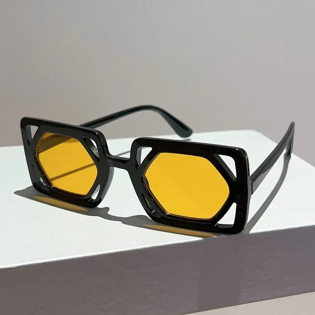"Hollywood" Plastic Square Polygon Sunglasses Weekend Shade Sunglasses