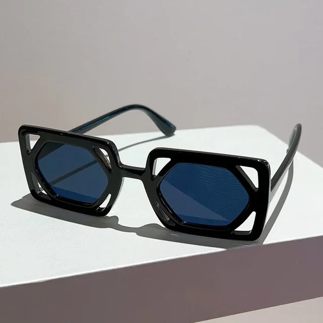 "Hollywood" Plastic Square Polygon Sunglasses Weekend Shade Sunglasses