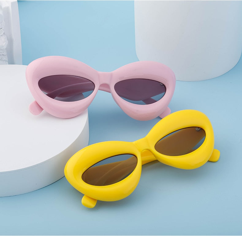 Fun Lips Fashion Sunglasses Weekend Shade Sunglasses