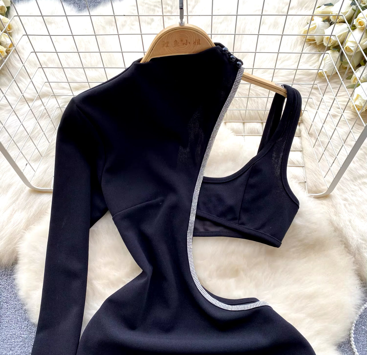 “Yala” One Sleeve Bodycon Dress