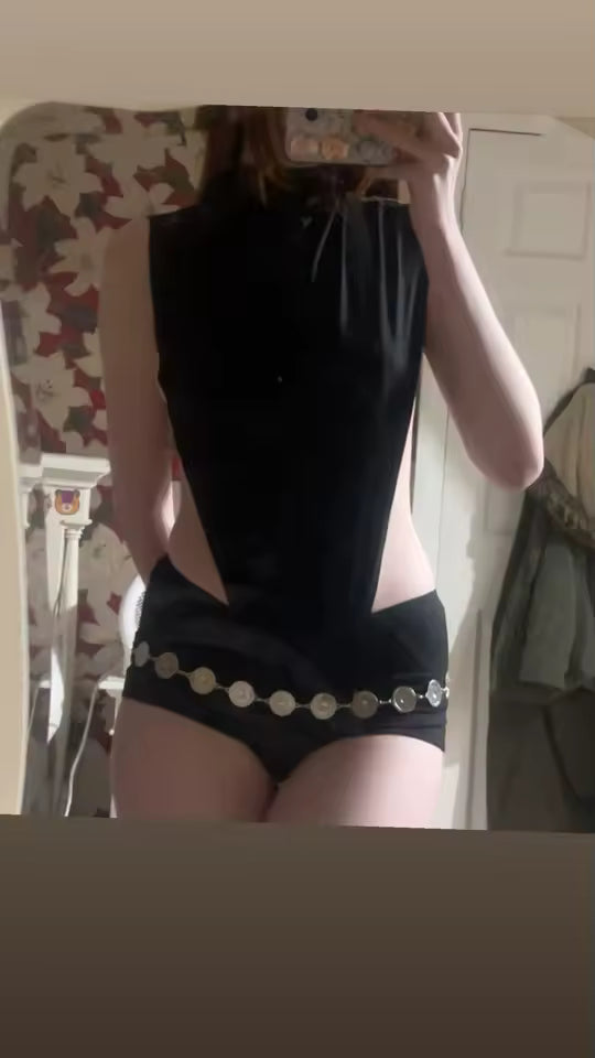 "Spend that" O Neck Sleeveless Romper