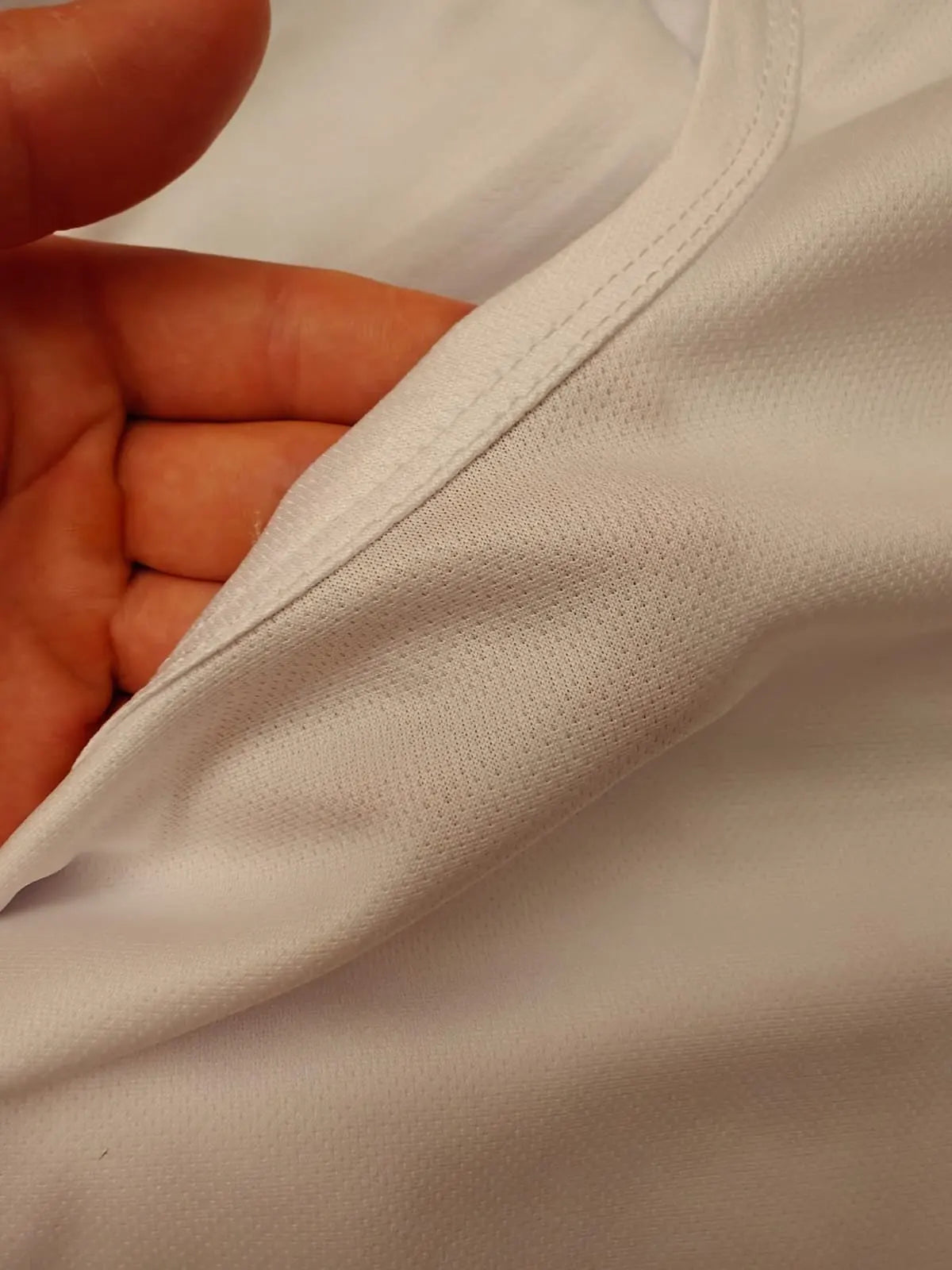 Men’s Round Neck T-Shirt 4-Pack – White Ultra-Light Quick-Dry Athletic Shirts