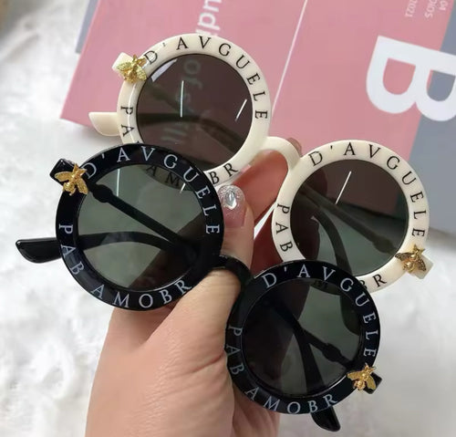 *Children's Vintage Sunglasses with Bee and Letter Decoration Weekend Shade Sunglasses