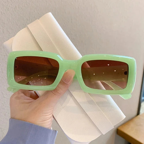 "Laundry Day" Square Plastic Frame Sunglasses Weekend Shade Sunglasses