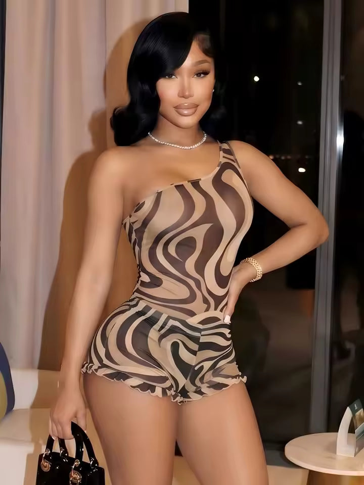 "Ruffled Feathers" Wavy Pattern Print 2 Piece Set
