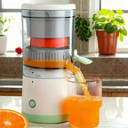 Portable Electric Citrus Juicer – USB Rechargeable Fruit Squeezer