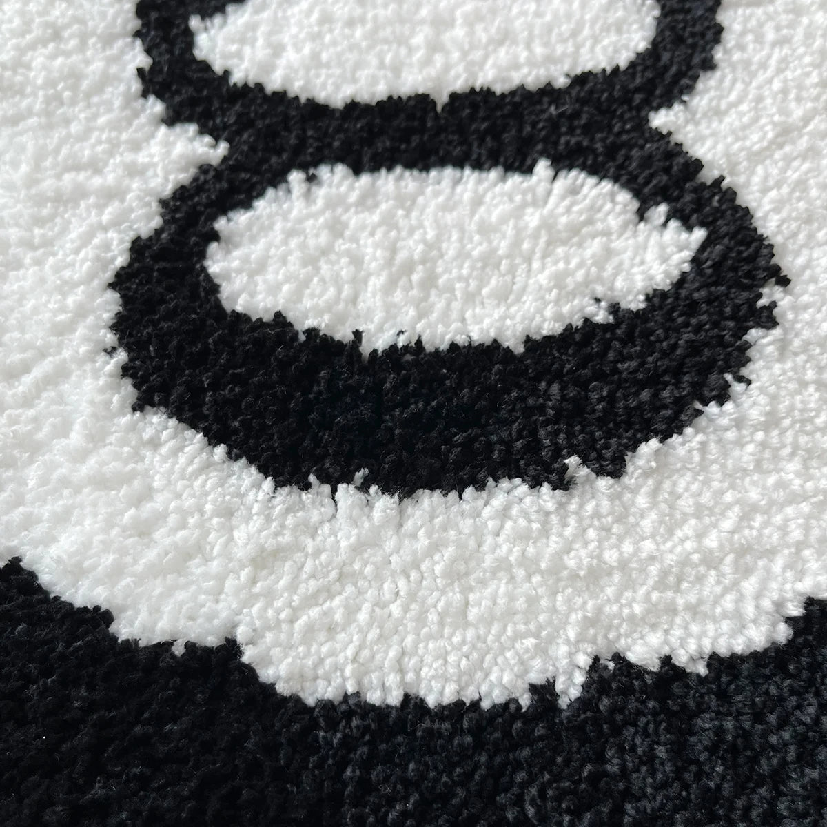 Black 8 Ball Round Carpet – Plush Flocked Anti-Slip Floor Rug