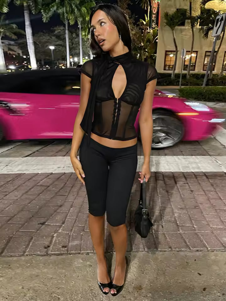 Black Mesh Collar Short Sleeve Top