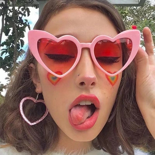 'You Warm My Heart' Fashion Sunglasses Weekend Shade Sunglasses
