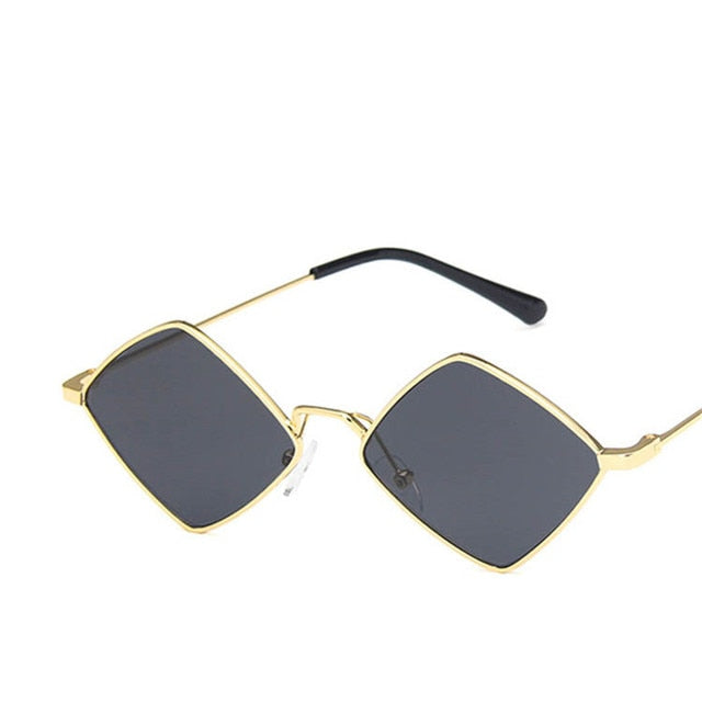 Retro Red Cateye Round Sunglasses