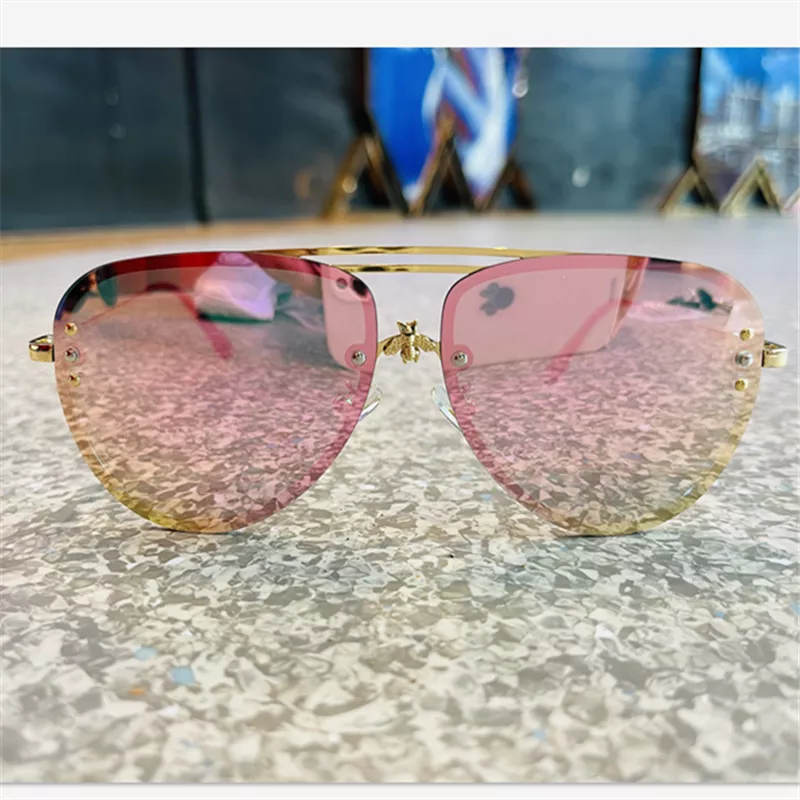 Luxury Bee Aviator Sunglasses