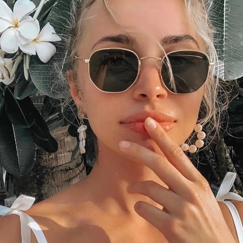 Round Retro Metal Frame Sunglasses