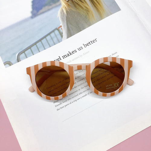 "Play Ground Stripe" Kids Plastic Sunglasses Weekend Shade Sunglasses